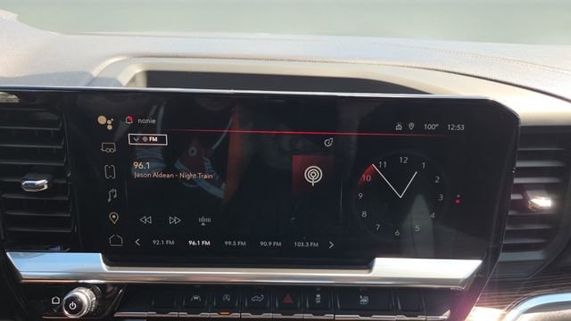2024 GMC Sierra 1500 Elevation - Photo 11