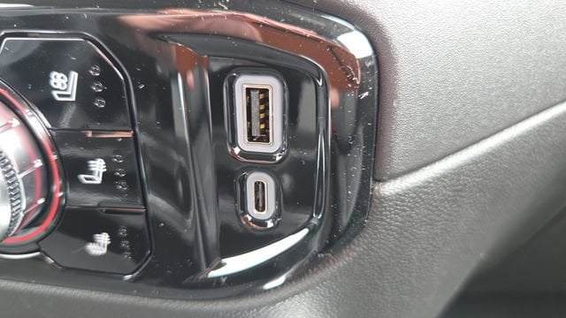 2026 GMC Sierra 2500HD SLT - Photo 43