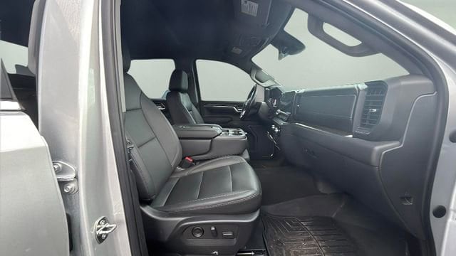 2022 GMC Sierra 1500 SLT - Photo 13