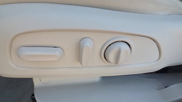 2023 GMC Acadia Denali - Photo 23