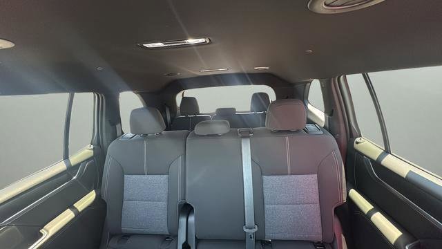 2026 GMC Acadia Elevation - Photo 21