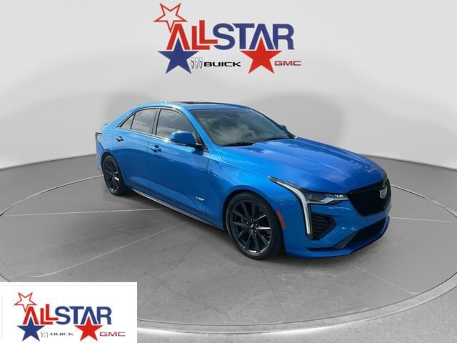 2024 Cadillac CT4 V-Series's photo