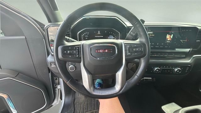 2022 GMC Sierra 1500 SLT - Photo 11