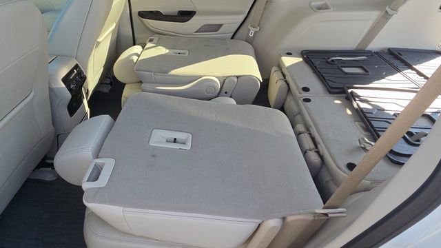 2023 GMC Acadia Denali - Photo 20