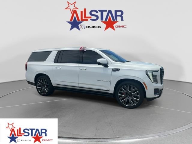 2025 GMC Yukon Denali Ultimate AWD's photo