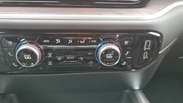 2026 GMC Sierra 2500HD SLT - Photo 42