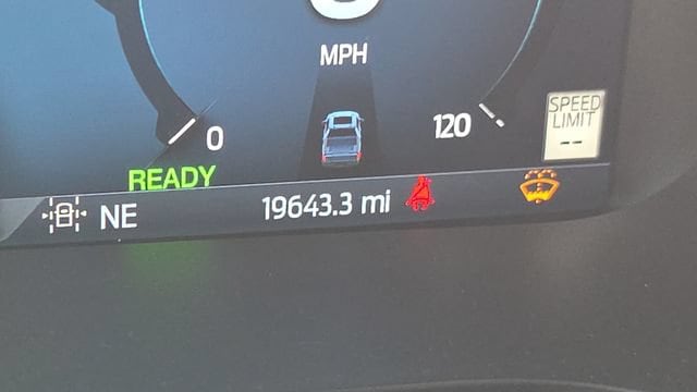2025 Ford F-150 Lariat - Photo 11