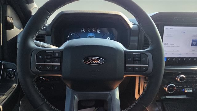 2025 Ford F-150 Lariat - Photo 10
