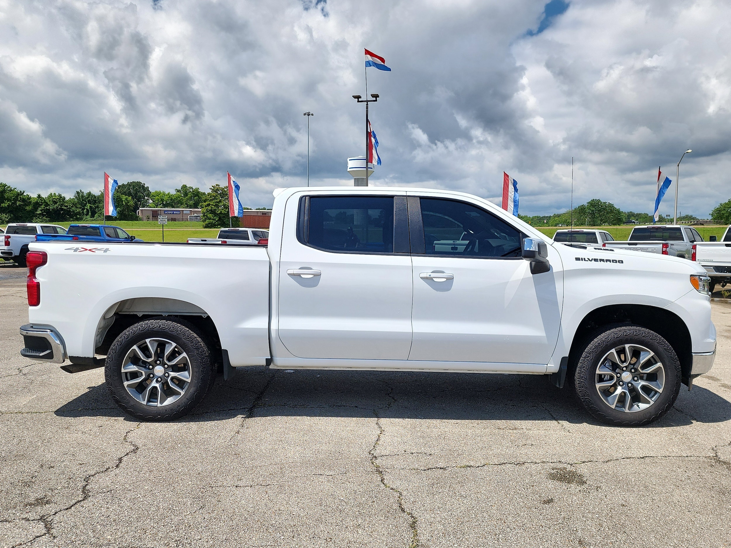 Certified 2023 Chevrolet Silverado 1500 LT with VIN 1GCUDDE81PZ281498 for sale in Olive Branch, MS