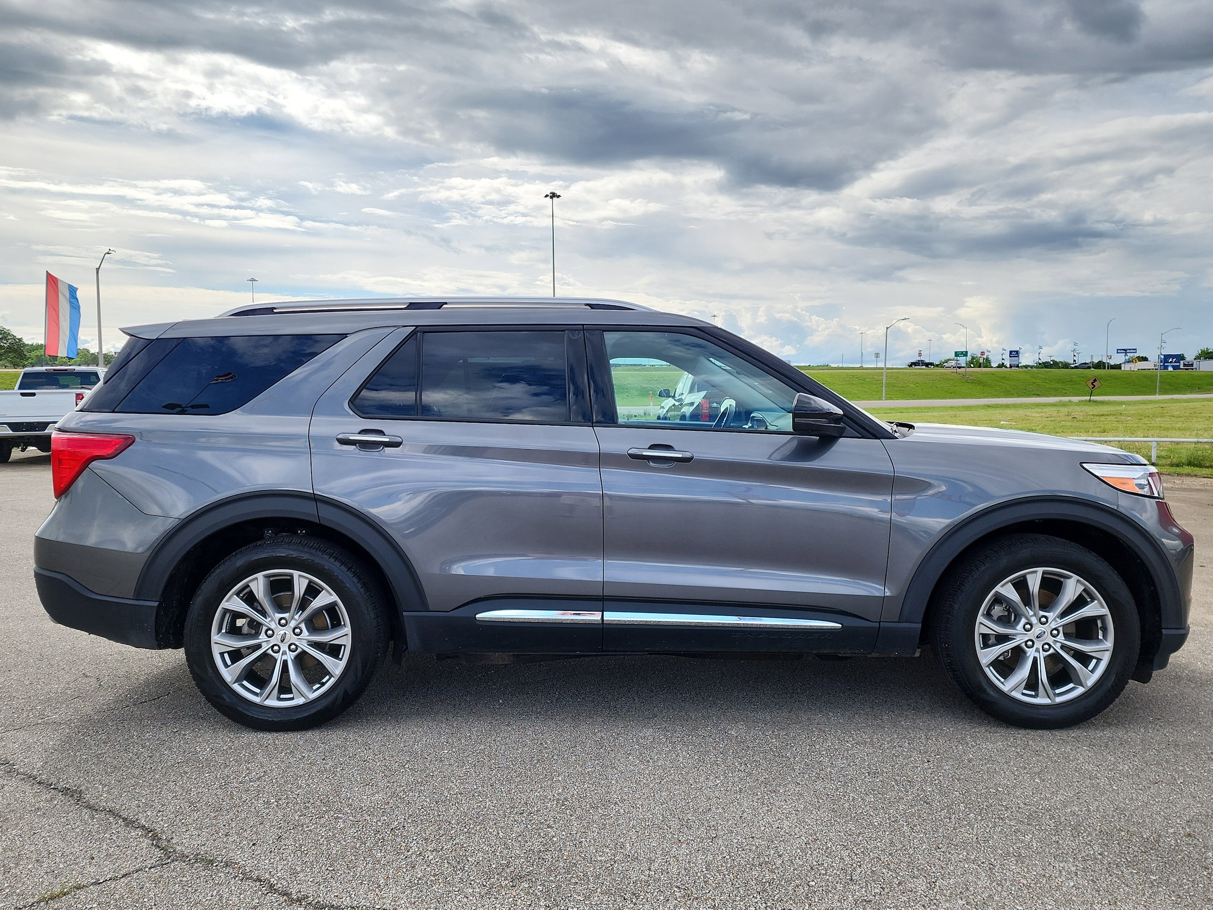 Used 2023 Ford Explorer Limited with VIN 1FMSK7FH4PGA05773 for sale in Olive Branch, MS