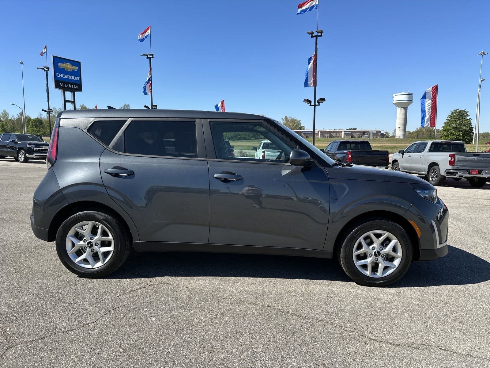 Used 2023 Kia Soul LX with VIN KNDJ23AU9P7879193 for sale in Olive Branch, MS