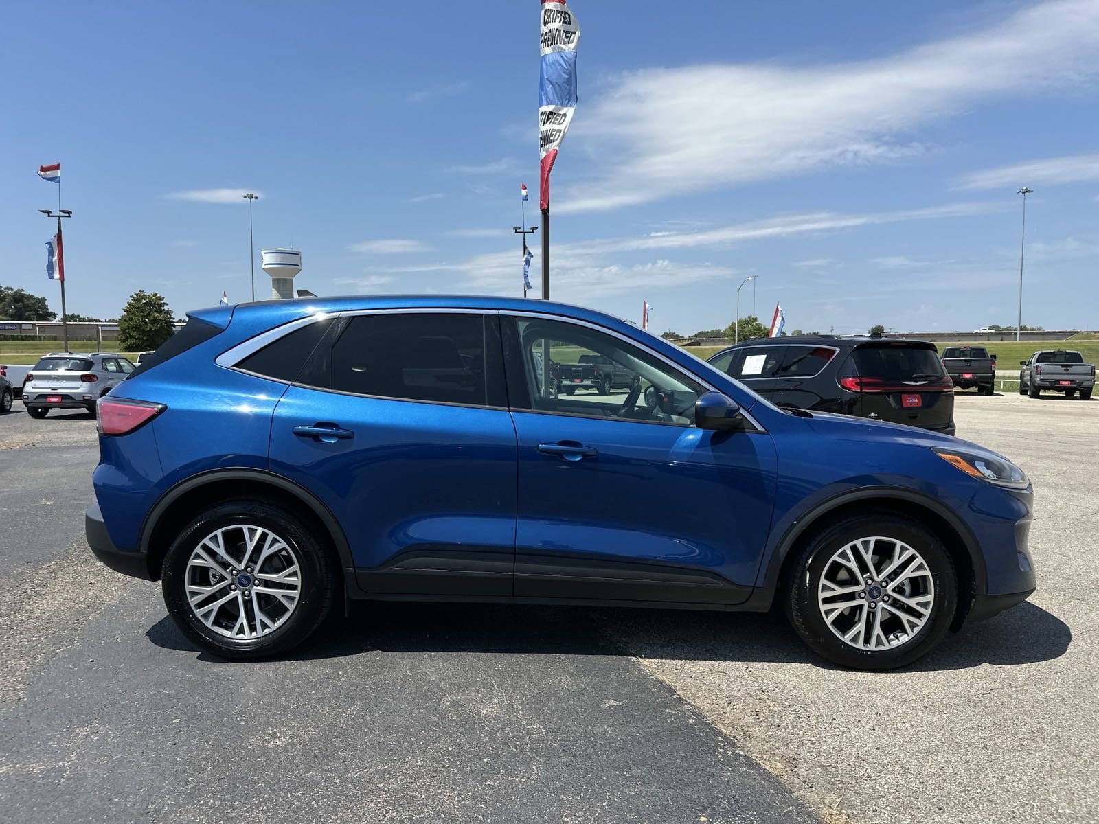 Used 2022 Ford Escape SEL with VIN 1FMCU0H66NUA83231 for sale in Olive Branch, MS