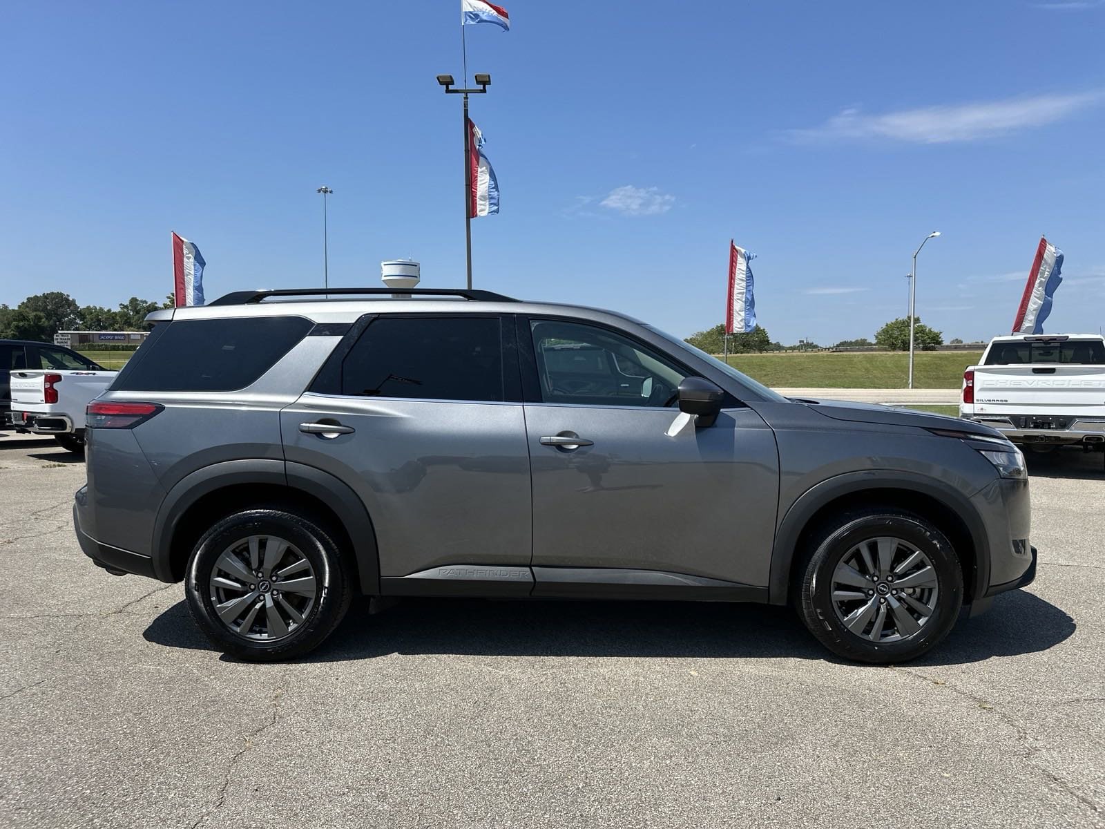 Used 2023 Nissan Pathfinder SV with VIN 5N1DR3BA0PC240300 for sale in Olive Branch, MS