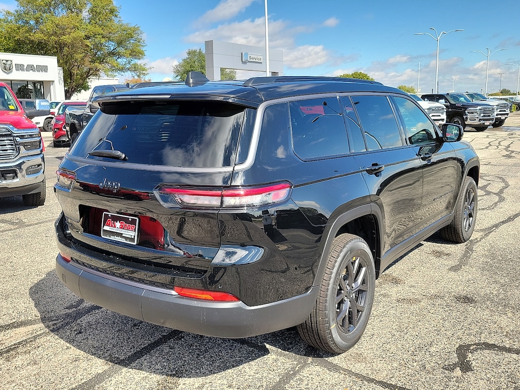 New 2027 Jeep Grand Cherokee L 3 Row LAREDO 4X4 Sport Utility
