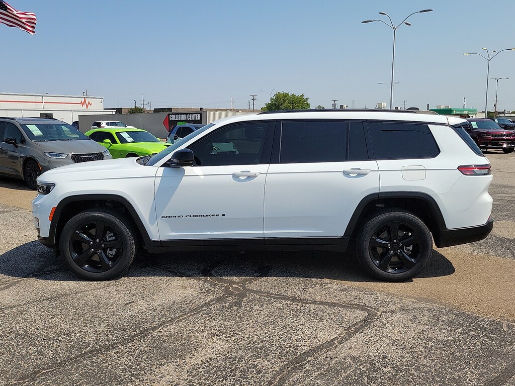 Used 2023 Jeep Grand Cherokee L Limited 4x4
