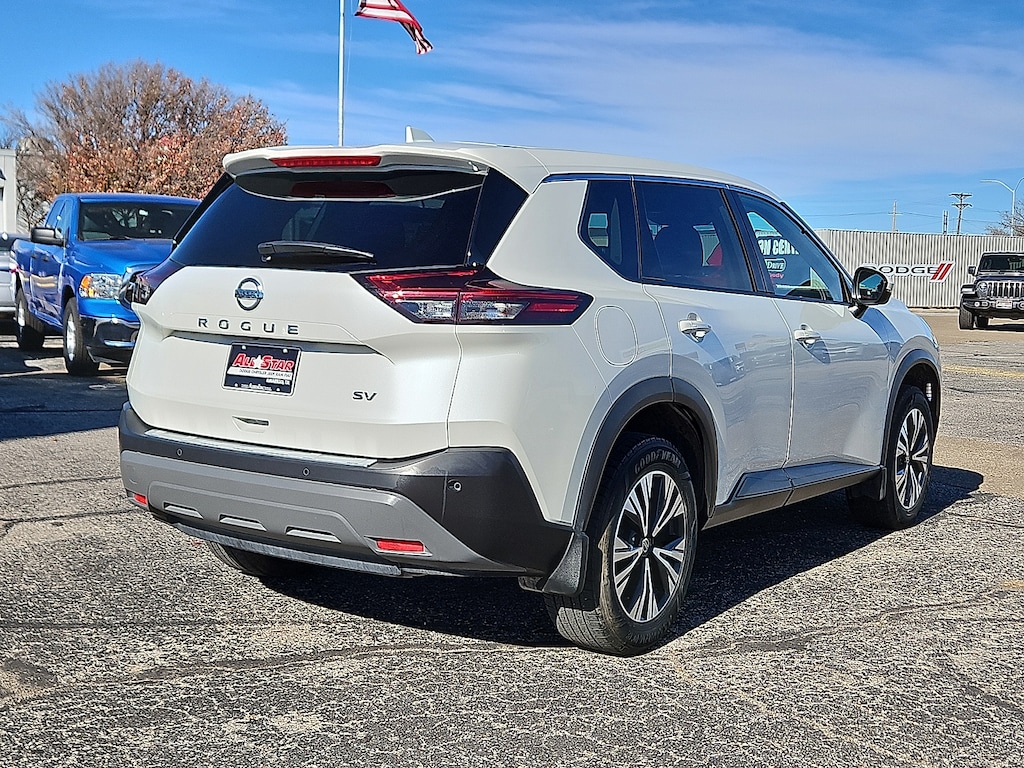 Used 2021 Nissan Rogue SV