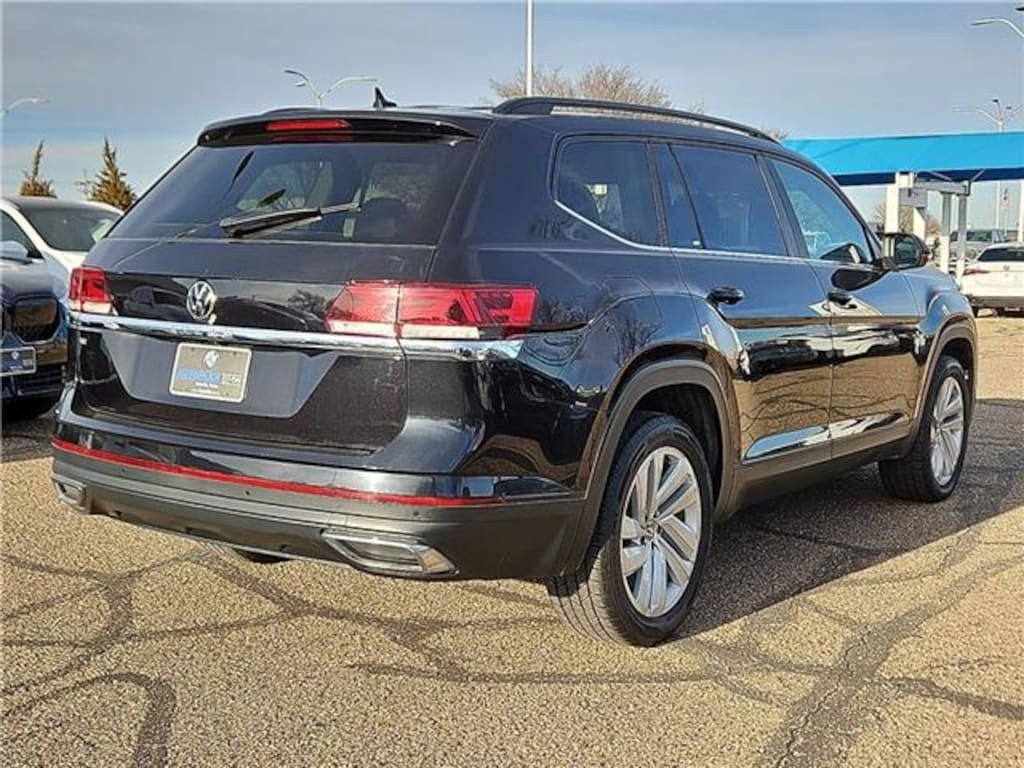 Used 2022 Volkswagen Atlas 2.0T SE w/Technology Front-Wheel Drive