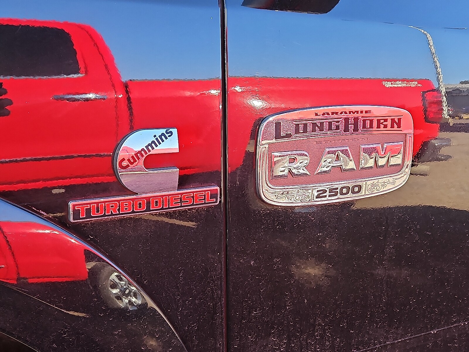 2014 Ram 2500 Longhorn photo 3