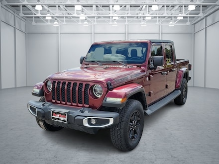 2021 Jeep Gladiator Sport S 4x4 Crew Cab 5 ft. box