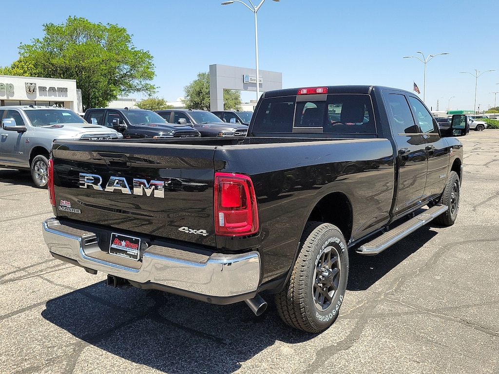 New 2026 Ram 3500 LARAMIE CREW CAB 4X4 8' BOX Pickup