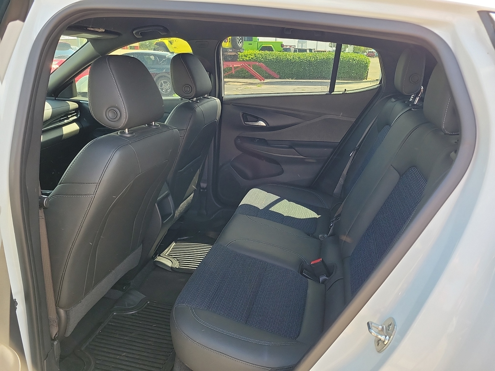 2025 Buick Envista Preferred - Photo 9