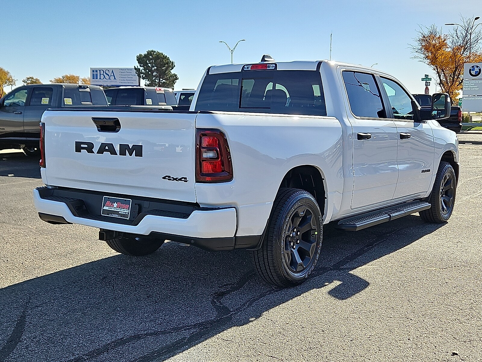 2025 Ram 1500 Tradesman photo 2