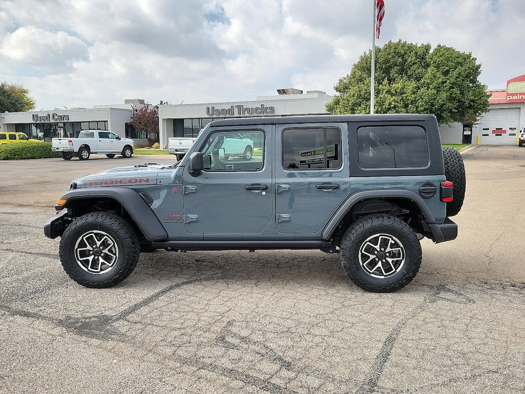 Used 2024 Jeep Wrangler Rubicon 4x4