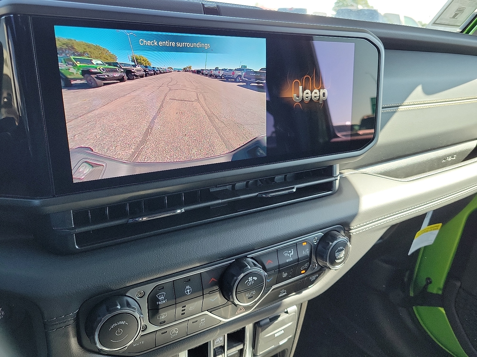 2025 Jeep Gladiator High Tide - Photo 15