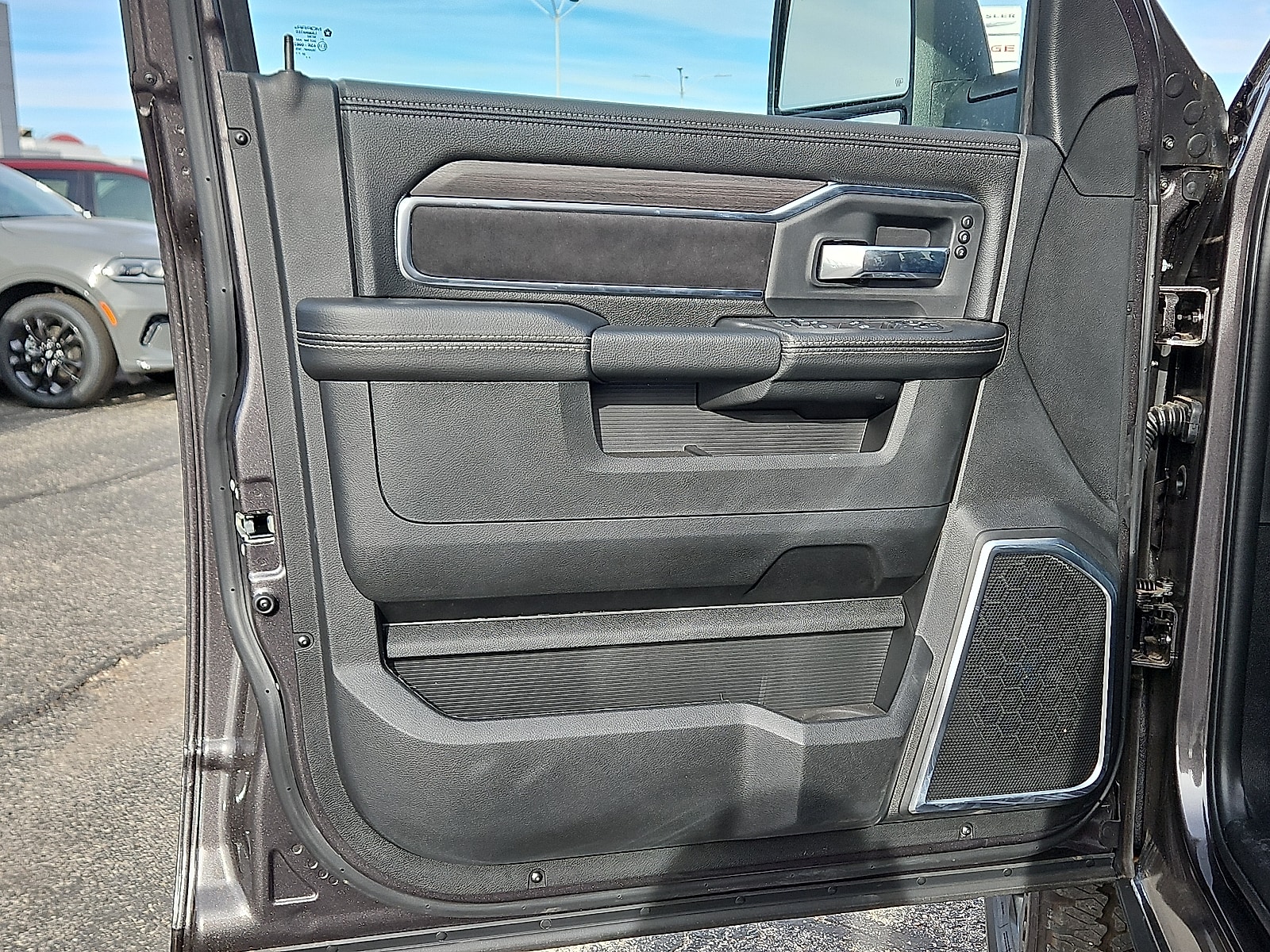 2026 RAM 2500 Laramie - Photo 12