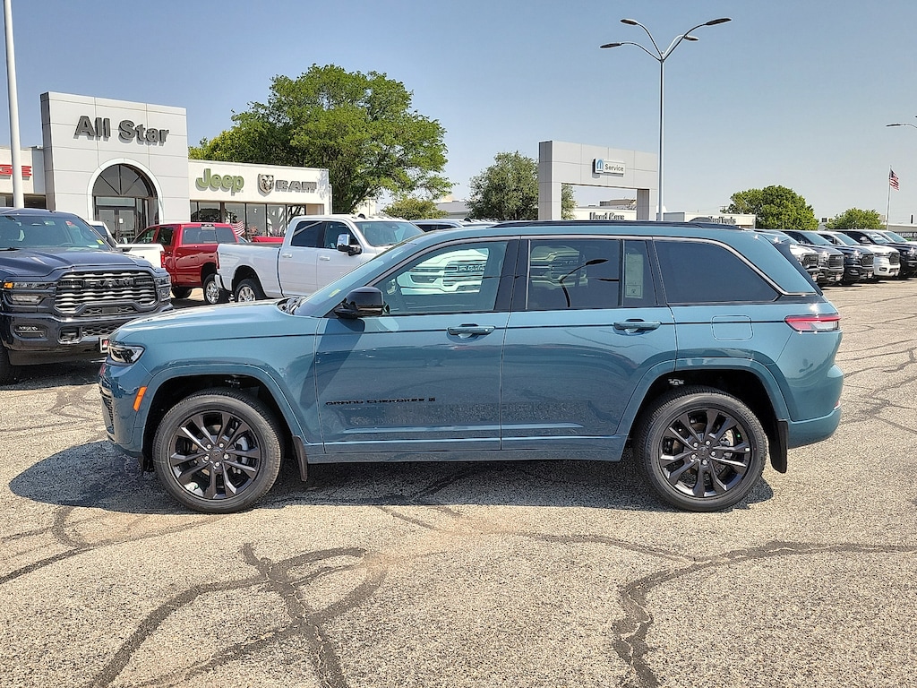New 2026 Jeep Grand Cherokee LIMITED RESERVE 4X4 Sport Utility