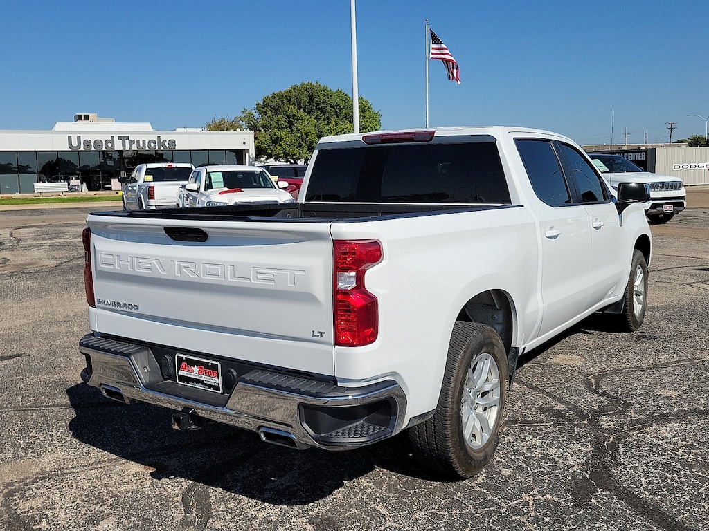 Used 2021 Chevrolet Silverado 1500 LT w/1LT 4x4 Crew Cab 5.75 ft. box 147.4 in. WB