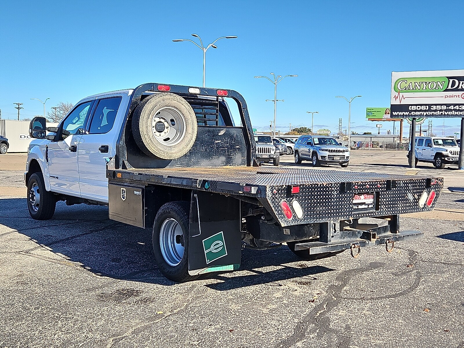 2022 Ford F-350 photo 2
