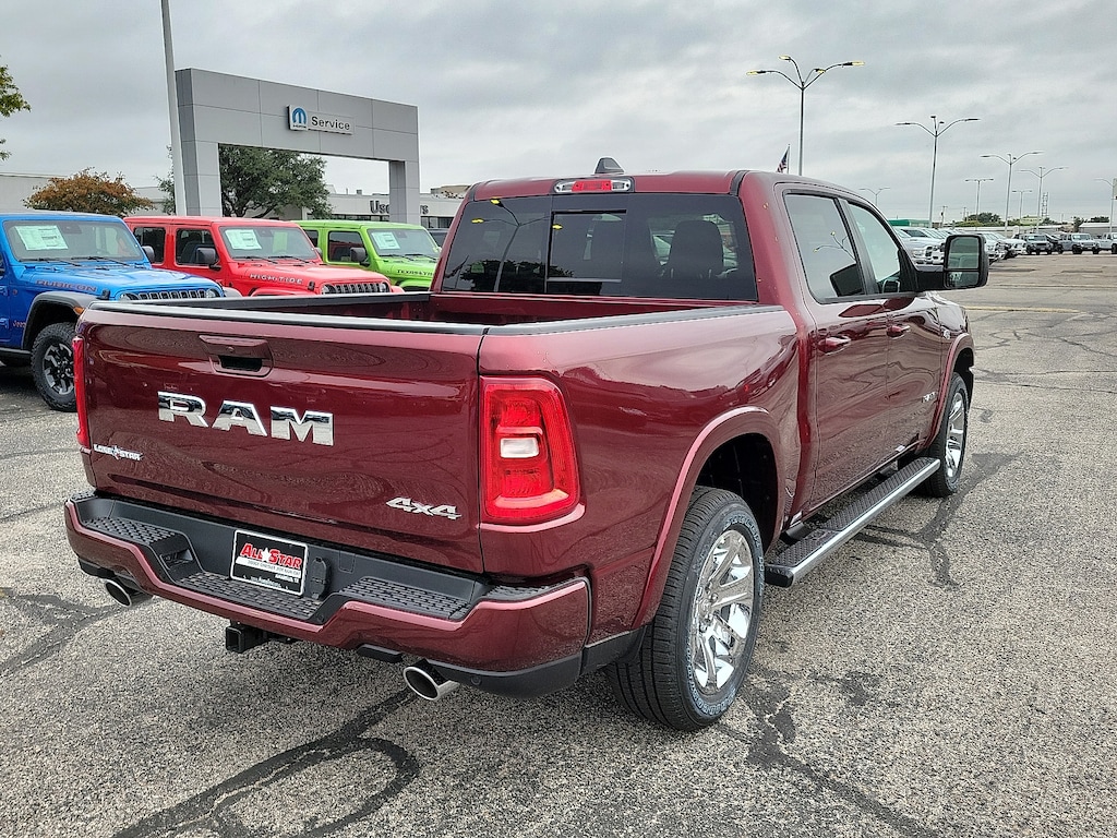 New 2026 Ram 1500 LONE STAR CREW CAB 4X4 5'7 BOX Pickup