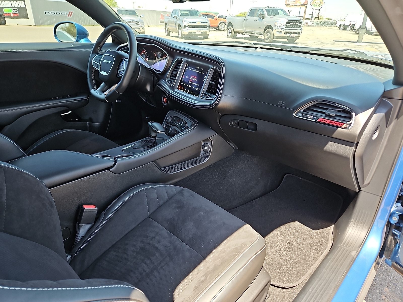 2023 Dodge Challenger SRT - Photo 10