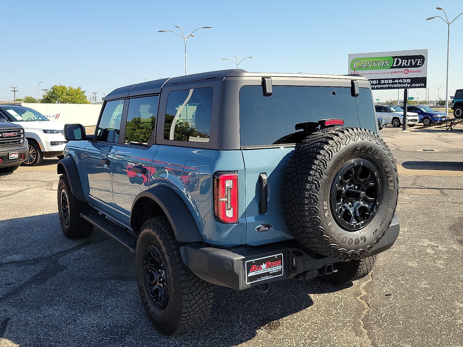 2023 Ford Bronco Wildtrak photo 3