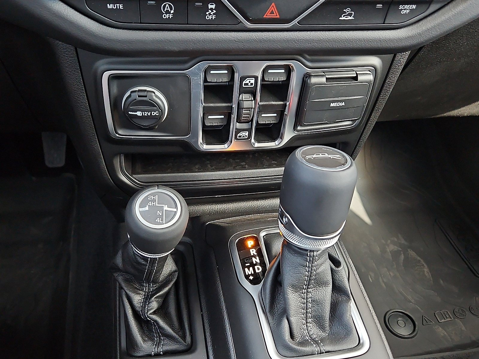 2025 Jeep Gladiator Sport S - Photo 13