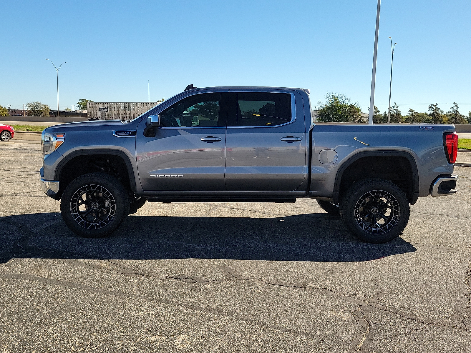 Used 2020 GMC Sierra 1500 SLE 4x4 Crew Cab 5.75 ft. box 147.4 in. WB