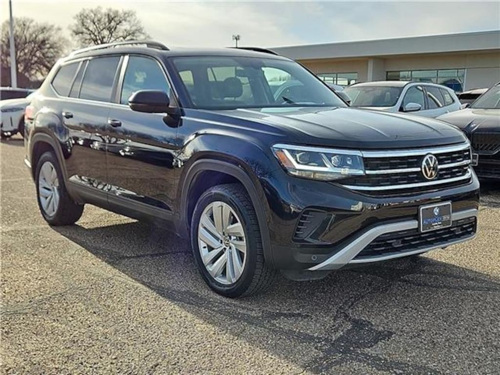 Used 2022 Volkswagen Atlas 2.0T SE w/Technology Front-Wheel Drive