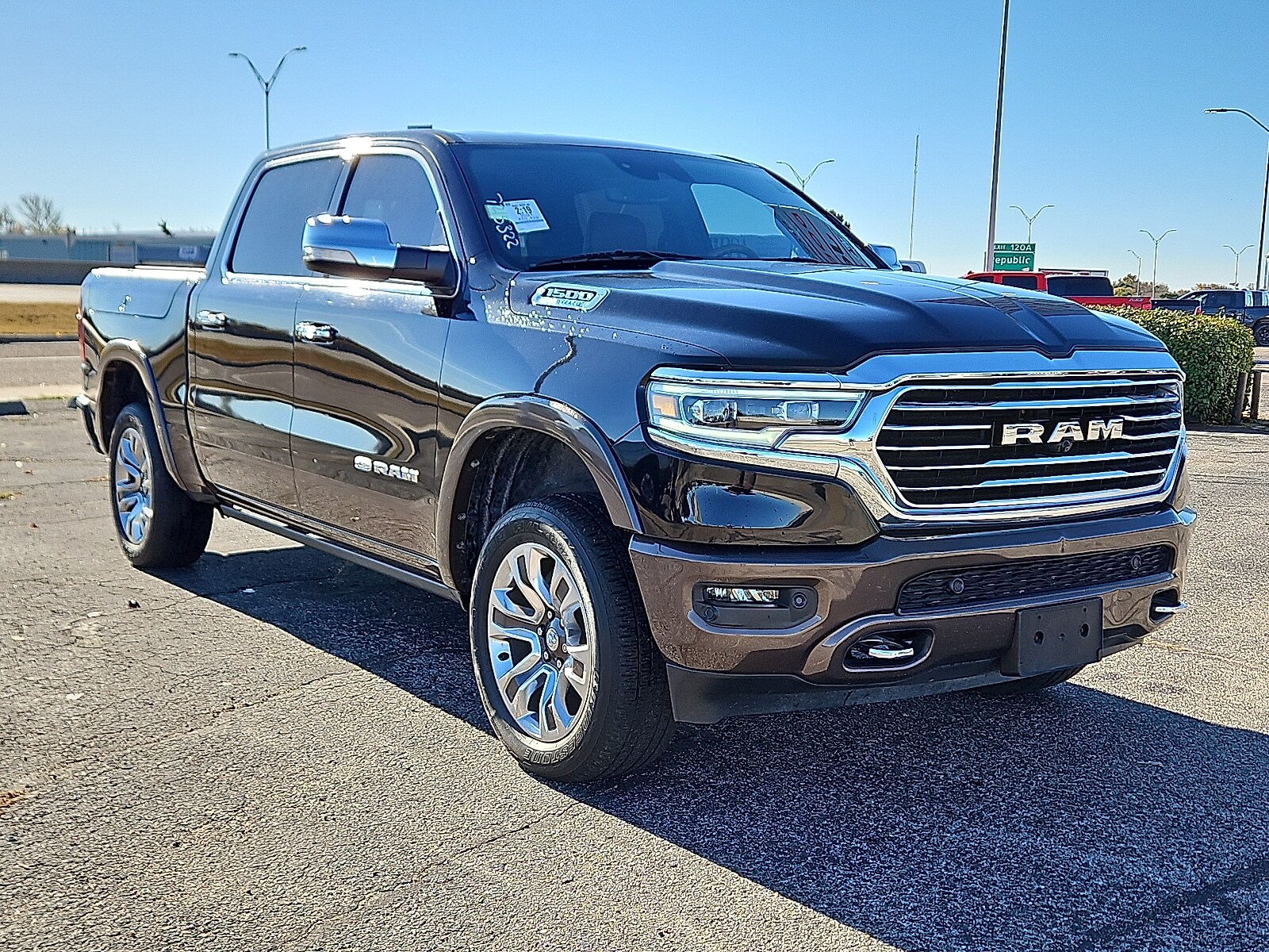 2021 Ram 1500 Longhorn photo 4