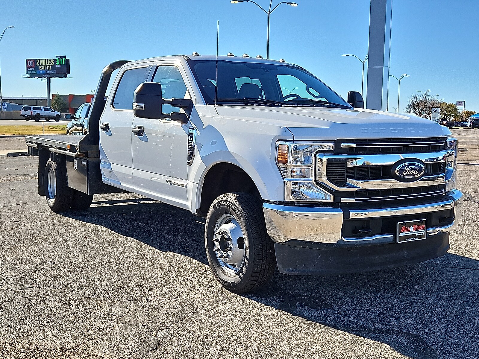 2022 Ford F-350 photo 4