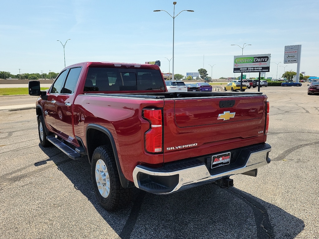 Used 2024 Chevrolet Silverado 2500HD LTZ 4x4 Crew Cab 6.75 ft. box 159 in. WB