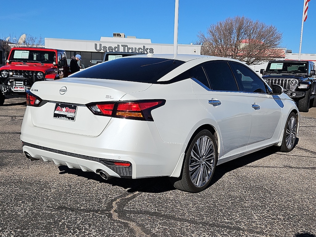 Used 2024 Nissan Altima 2.5 SL