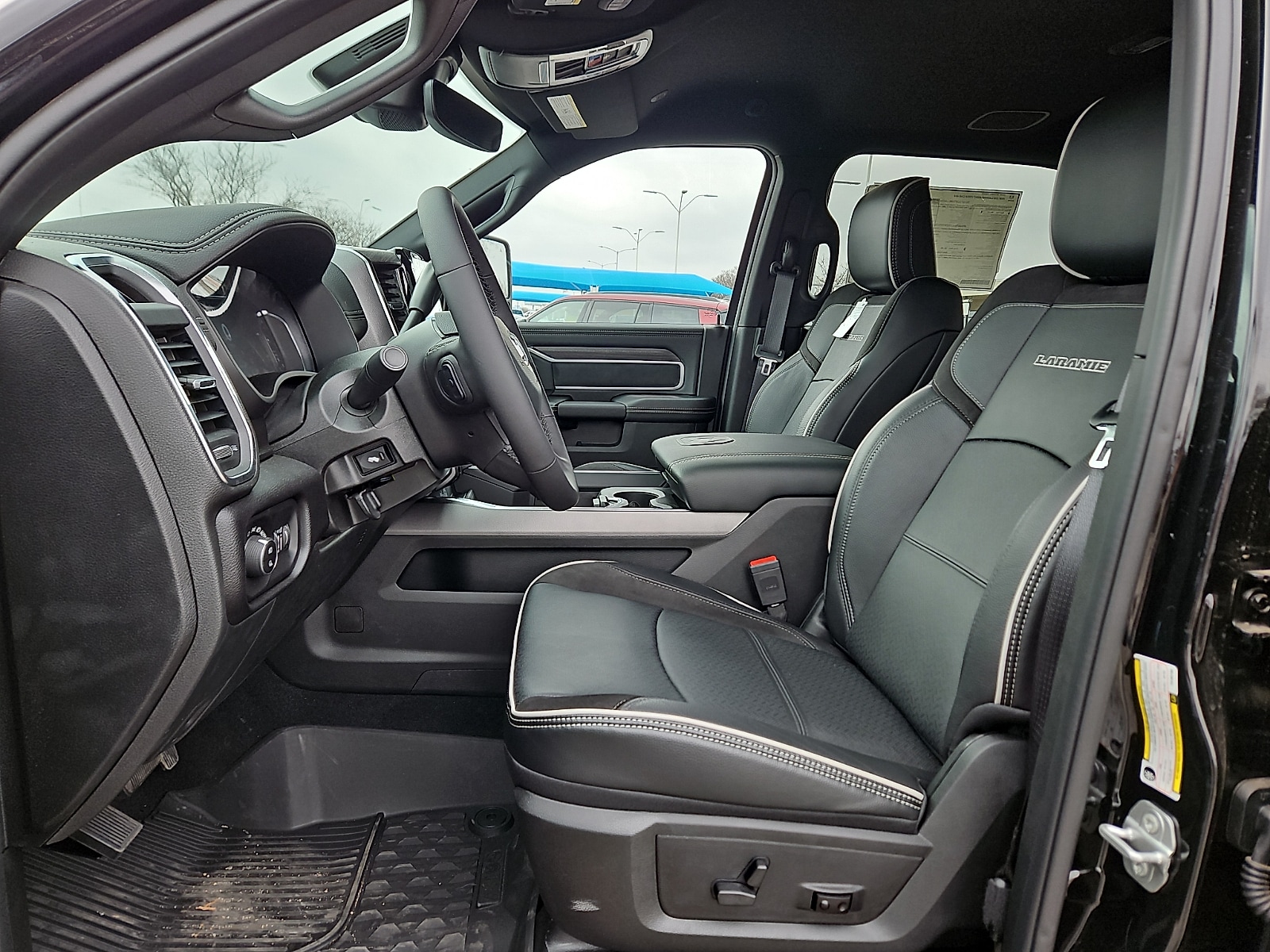 2026 RAM 2500 Laramie - Photo 11