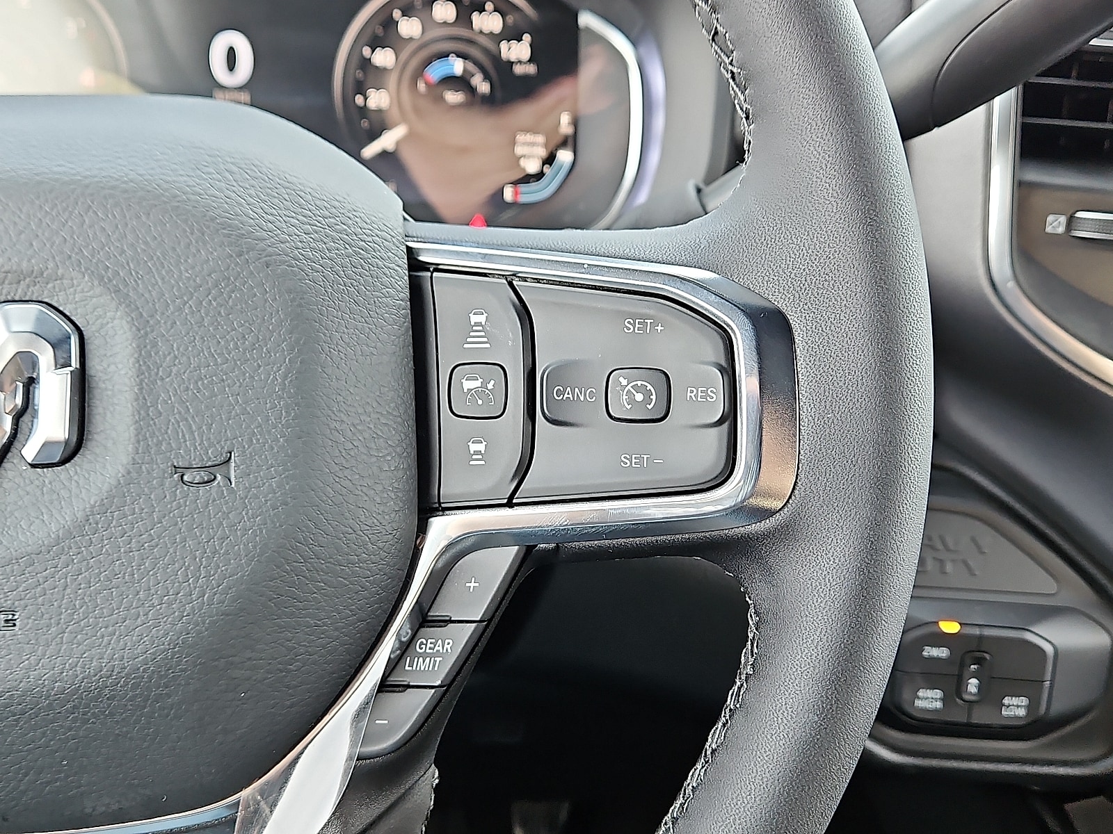 2026 RAM 2500 Laramie - Photo 19