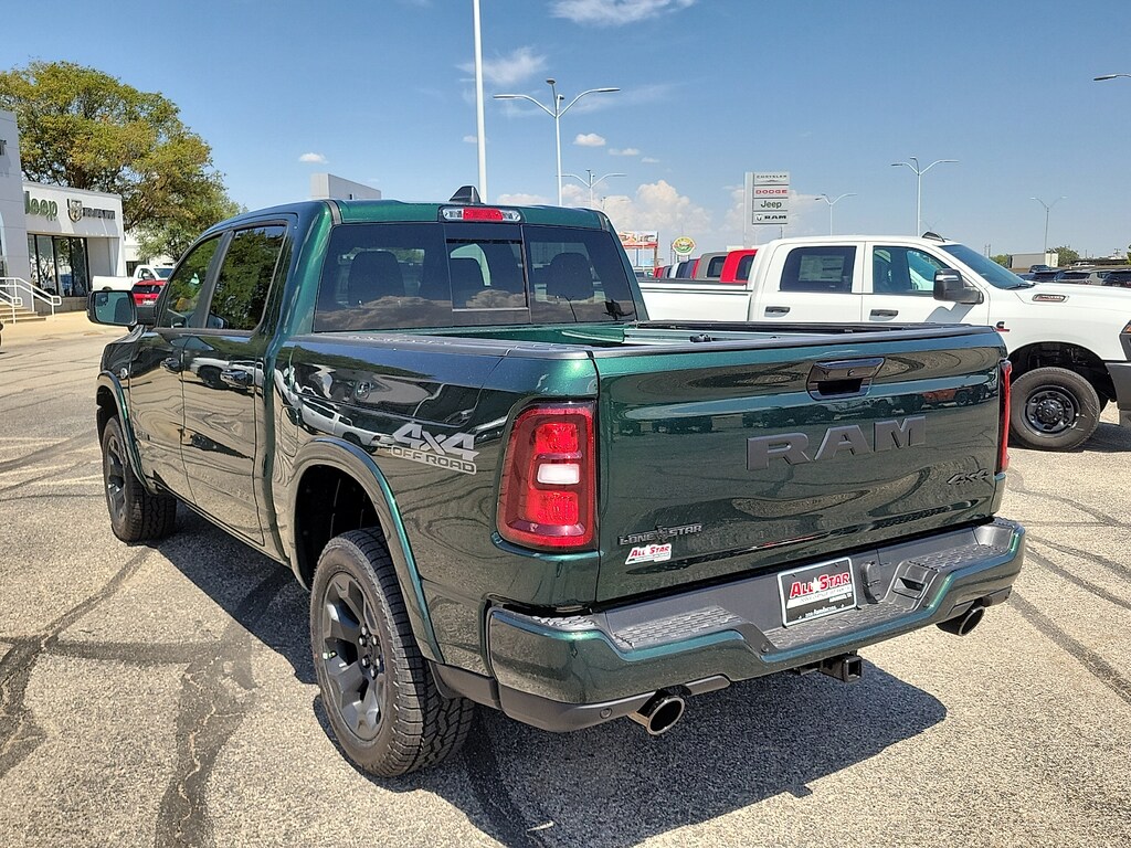 New 2026 Ram 1500 LONE STAR CREW CAB 4X4 5'7 BOX Pickup