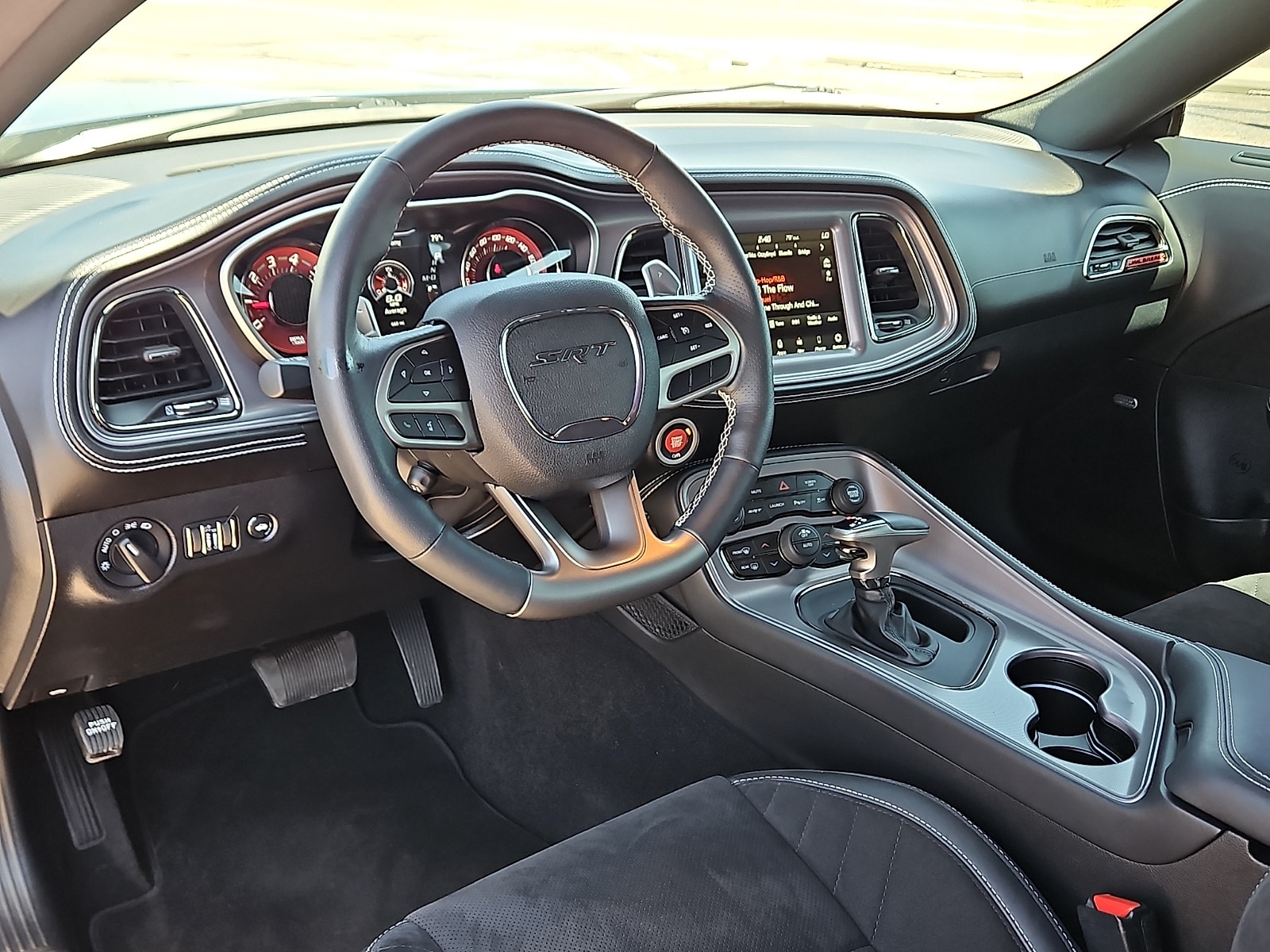 2023 Dodge Challenger SRT - Photo 8
