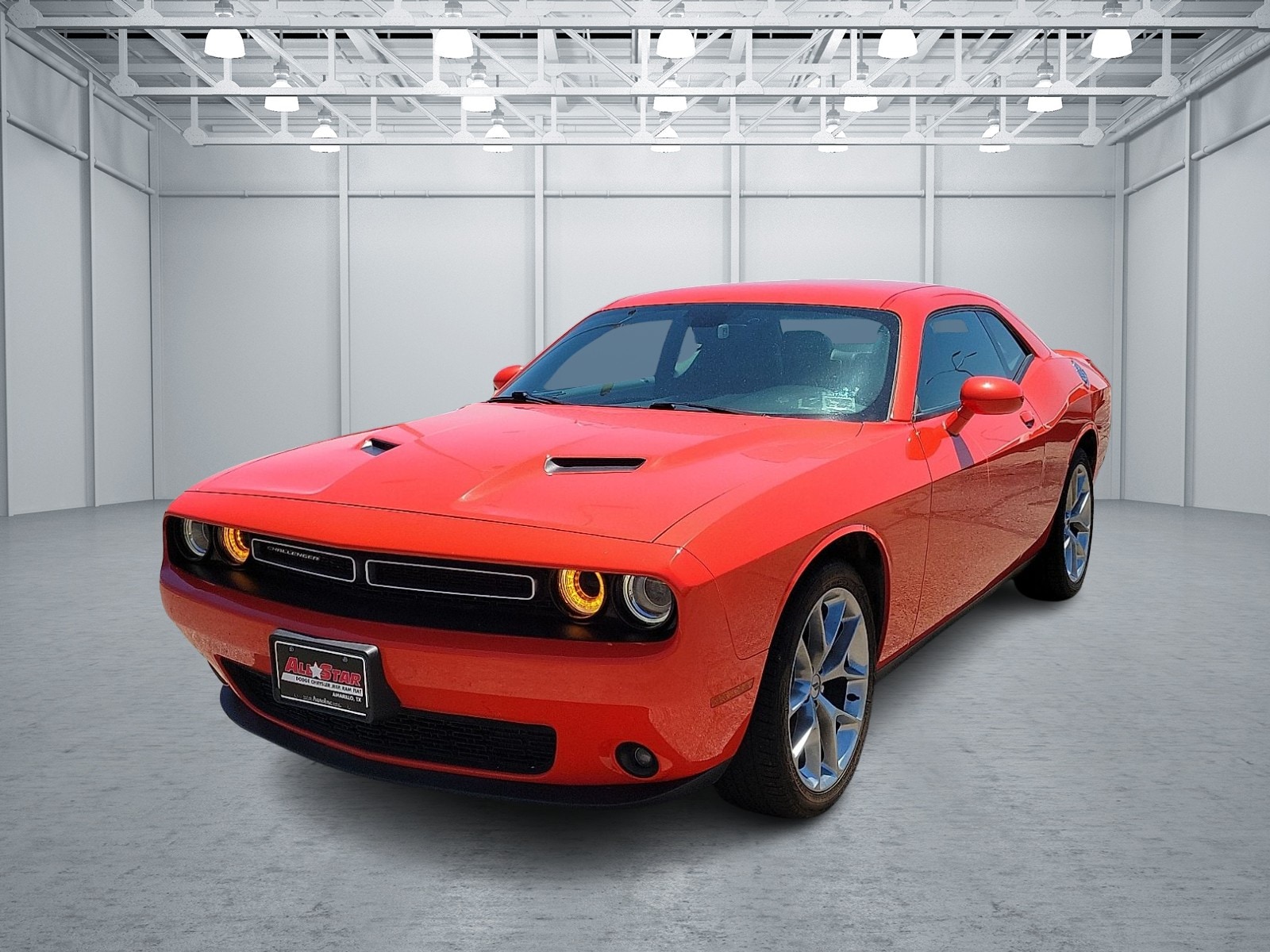 2020 Dodge Challenger SXT Auto's photo