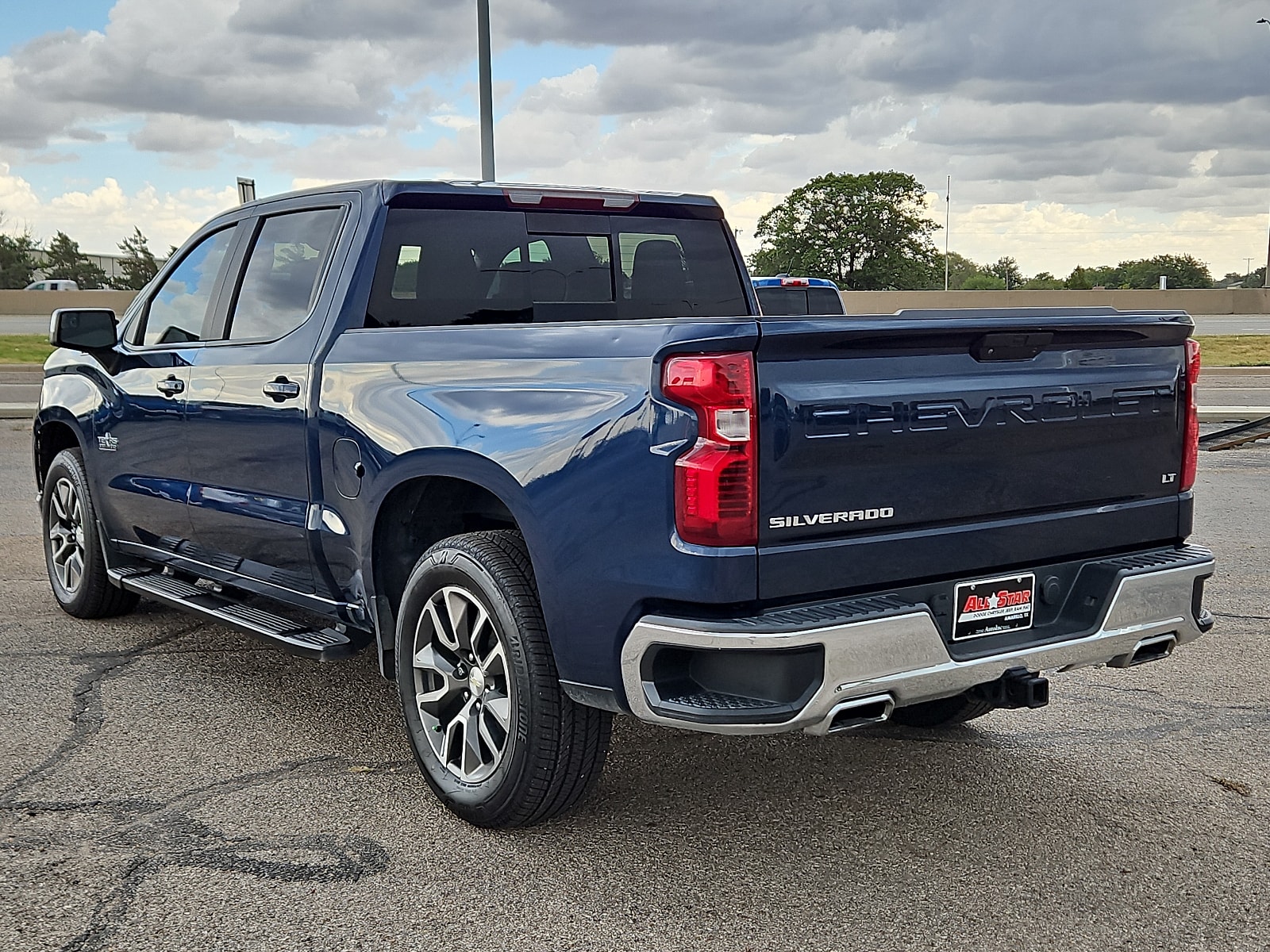 Used 2020 Chevrolet Silverado 1500 LT with VIN 3GCUYDED1LG125957 for sale in Amarillo, TX