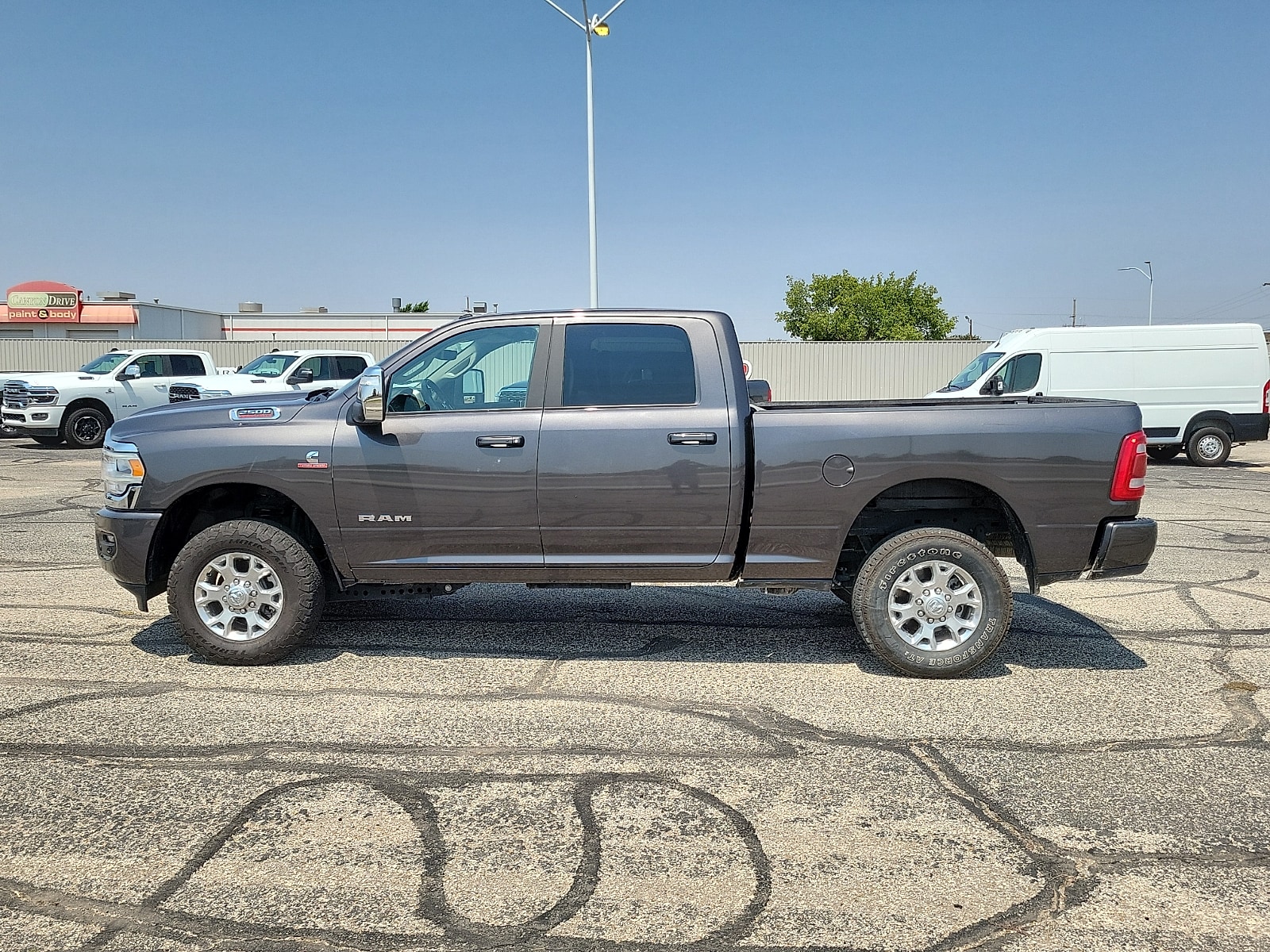 3C6UR5FL9RG402010