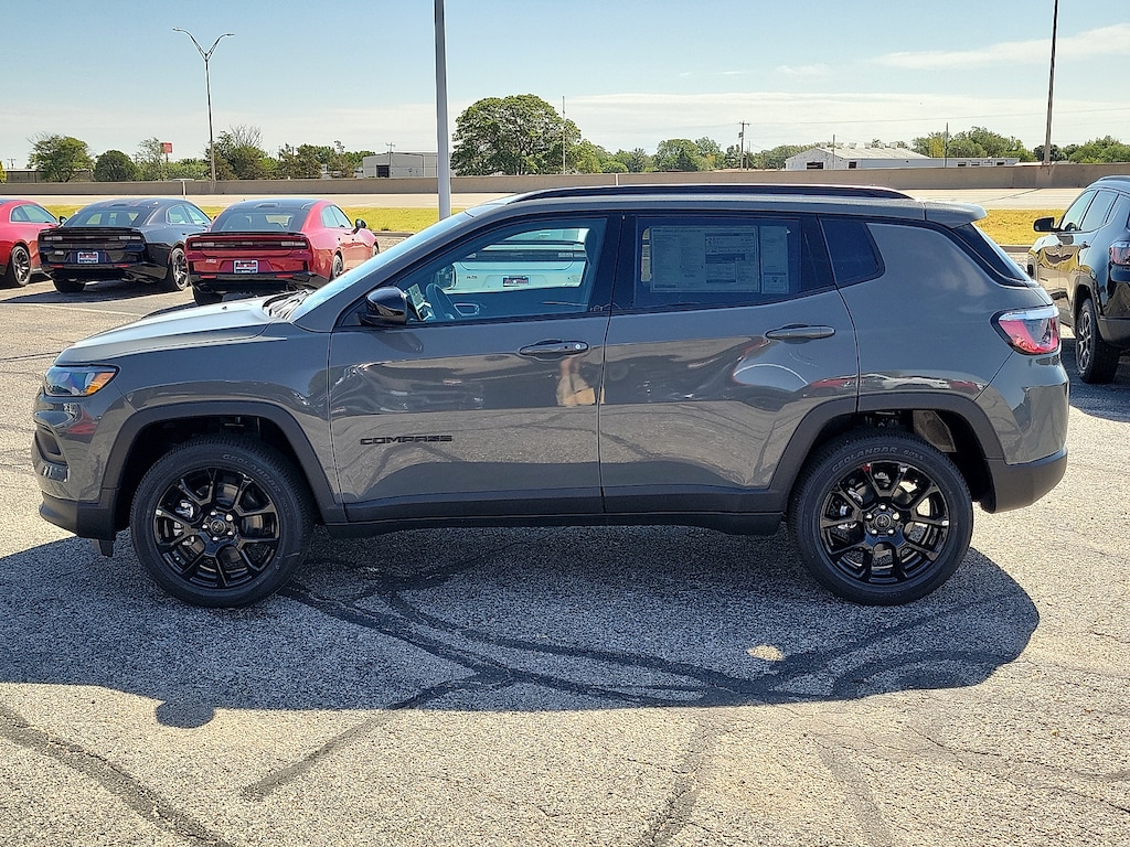 New 2026 Jeep Compass LATITUDE ALTITUDE 4X4 Sport Utility